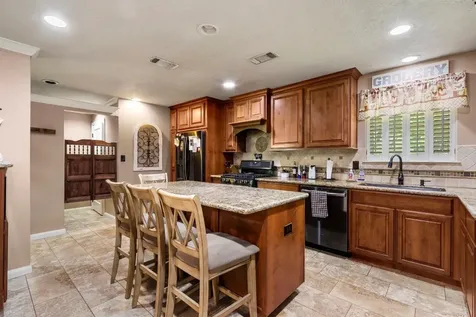 2015 Mccrary Road Richmond TX 77406