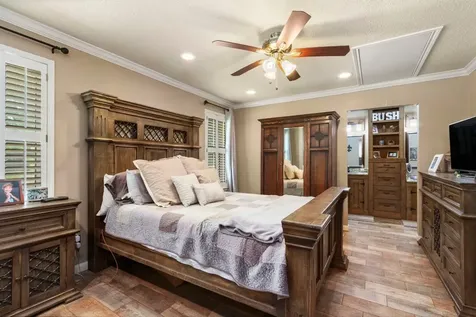 2015 Mccrary Road Richmond TX 77406