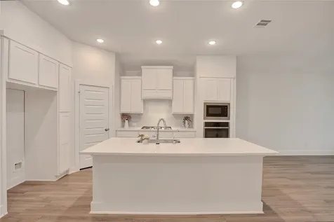 6027 Churchill Springs Lane Fulshear TX 77441