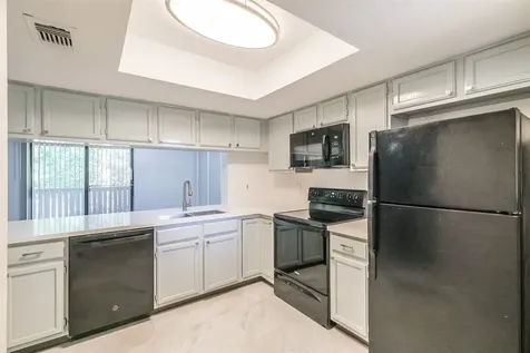 14911 Wunderlich Drive 2302 Houston TX 77069