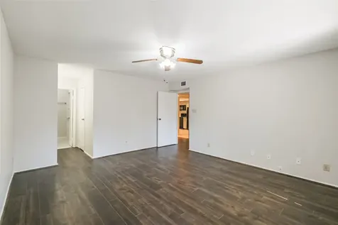 14911 Wunderlich Drive 2302 Houston TX 77069
