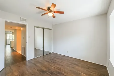 14911 Wunderlich Drive 2302 Houston TX 77069