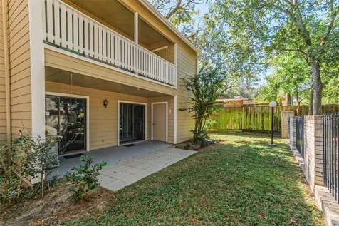 14911 Wunderlich Drive 2302 Houston TX 77069