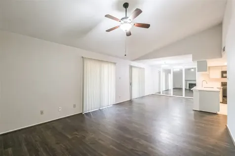 14911 Wunderlich Drive 2302 Houston TX 77069