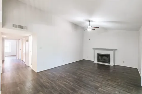 14911 Wunderlich Drive 2302 Houston TX 77069
