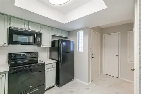 14911 Wunderlich Drive 2302 Houston TX 77069