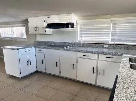216 Camellia Street Lake Jackson TX 77566