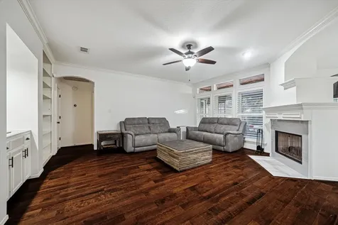 4107 Wentworth Drive Fulshear TX 77441