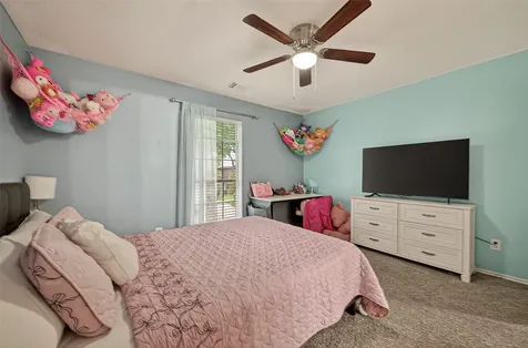 1936 Prairie Creek Drive Pearland TX 77581