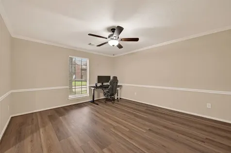1936 Prairie Creek Drive Pearland TX 77581