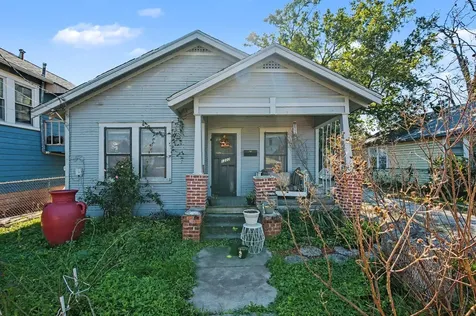 1222 Genova Street Houston TX 77009