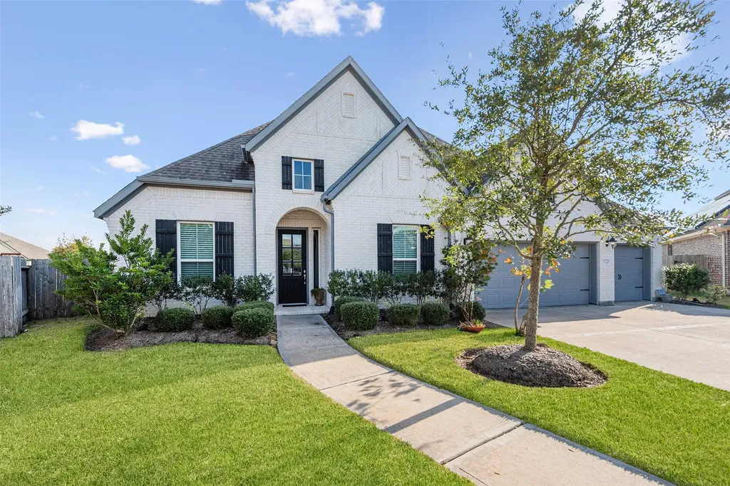 1721 Lakeside Harbor Court League City TX 77573