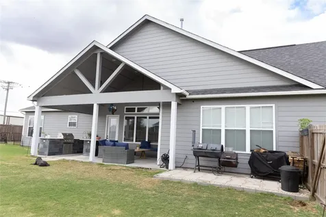 1912 Lynn Street El Campo TX 77437