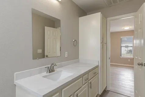 623 32nd Street Galveston TX 77550