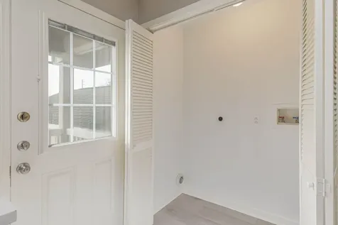 623 32nd Street Galveston TX 77550
