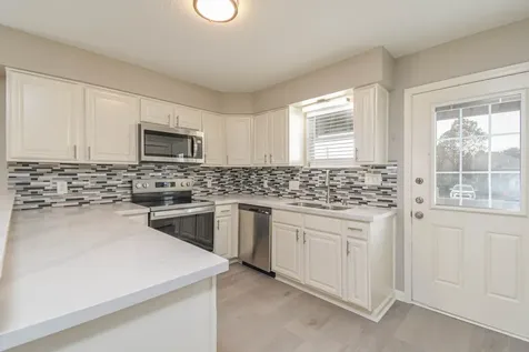 623 32nd Street Galveston TX 77550