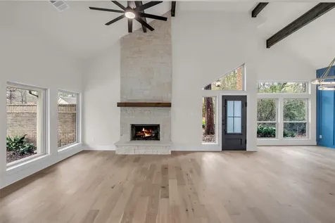 4 N Autumnwood Way The Woodlands TX 77380