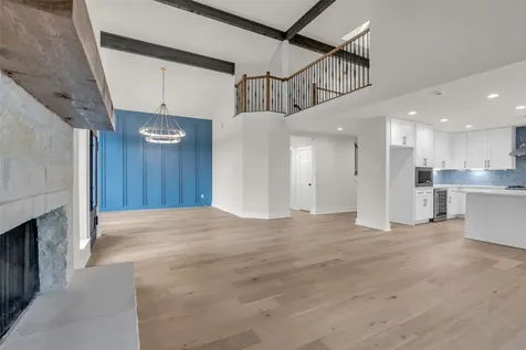4 N Autumnwood Way The Woodlands TX 77380