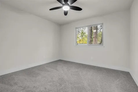4 N Autumnwood Way The Woodlands TX 77380
