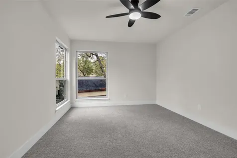 4 N Autumnwood Way The Woodlands TX 77380