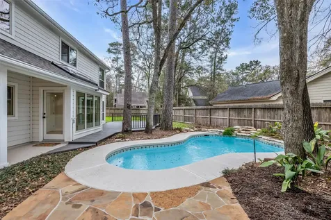 4 N Autumnwood Way The Woodlands TX 77380