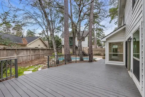 4 N Autumnwood Way The Woodlands TX 77380