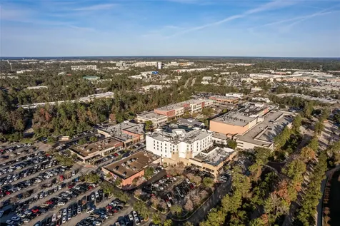 4 N Autumnwood Way The Woodlands TX 77380