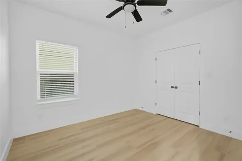 8410 Sunnyhill Street Houston TX 77088