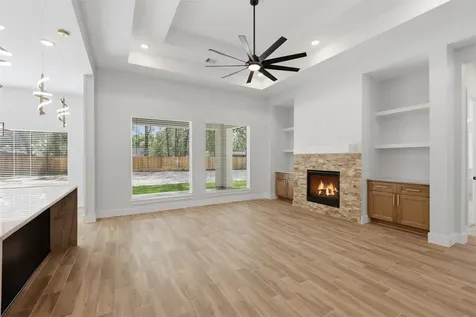 2638 Fountain View Street Roman Forest TX 77357