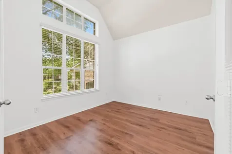 10 Majolica Place The Woodlands TX 77382
