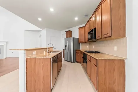10 Majolica Place The Woodlands TX 77382