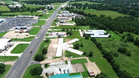 1150 E Loop 304 Crockett TX 75835