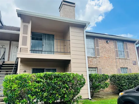 2800 Jeanetta Street 1702 Houston TX 77063