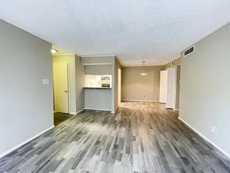 2800 Jeanetta Street 1702 Houston TX 77063