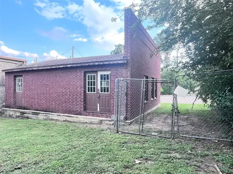 527 E Main Street Lewisville TX 75057