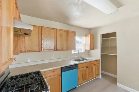 2411 Leffingwell Street Houston TX 77026