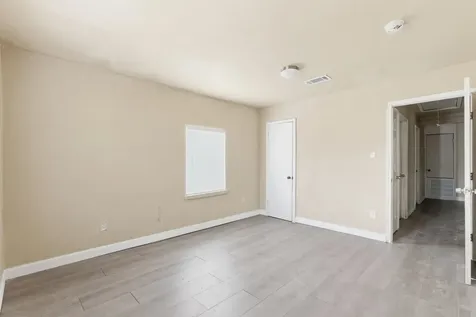2411 Leffingwell Street Houston TX 77026