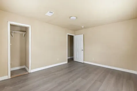 2411 Leffingwell Street Houston TX 77026