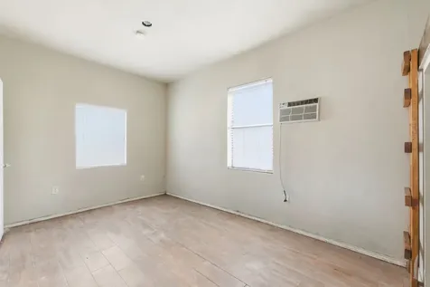 2411 Leffingwell Street Houston TX 77026