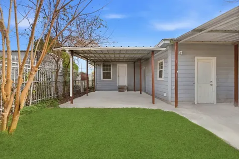 2411 Leffingwell Street Houston TX 77026