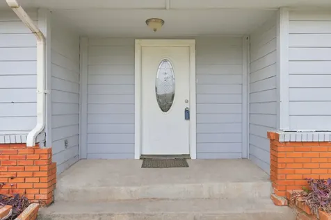 2411 Leffingwell Street Houston TX 77026