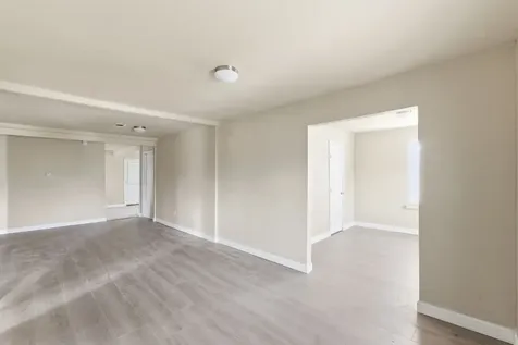 2411 Leffingwell Street Houston TX 77026