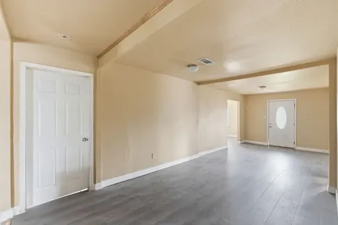 2411 Leffingwell Street Houston TX 77026