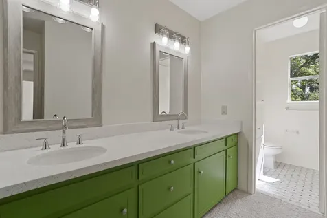 2011 Briar Lane Richmond TX 77469