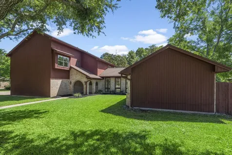 2011 Briar Lane Richmond TX 77469