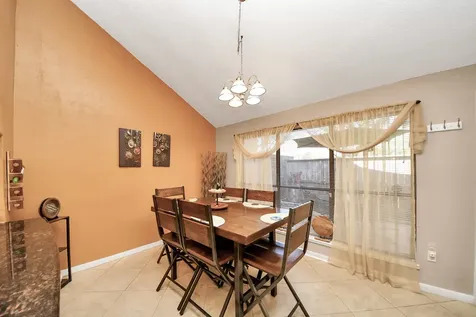 13984 Hollowgreen Drive 23 Houston TX 77082