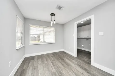 15423 Ridingwood Drive Houston TX 77489