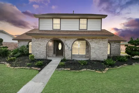 15423 Ridingwood Drive Houston TX 77489