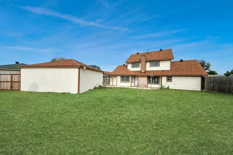 15423 Ridingwood Drive Houston TX 77489