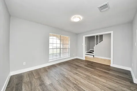 15423 Ridingwood Drive Houston TX 77489